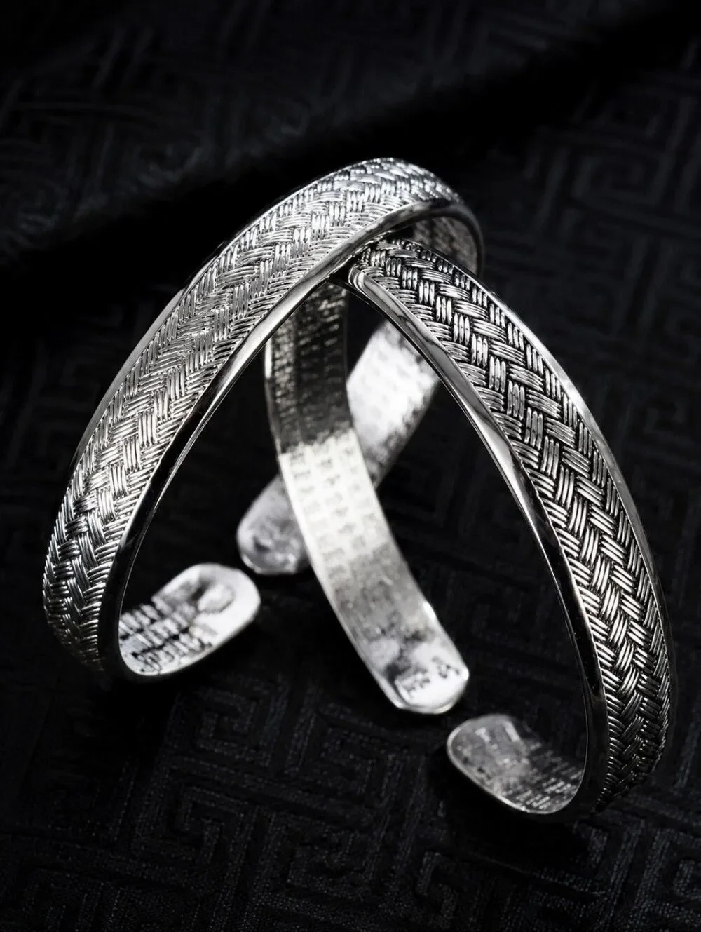 Stainless Steel Tread Cuff Bracelet